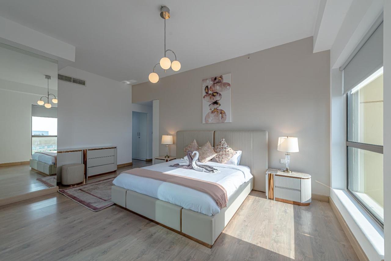 Marco Polo - Marvelous & Luxurious Apt With Dubai Eye & Sea View Lägenhet Exteriör bild
